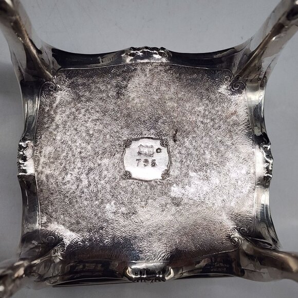 Antique W.B. Mfg 795 Silver Plate Cigarette Box With Floral Berries Curved Legs - Picture 12 of 15